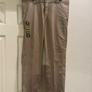 NWT DICKIES 873 Slim Fit Work Pants. UNISEX Size 36x30. Khaki with pockets.